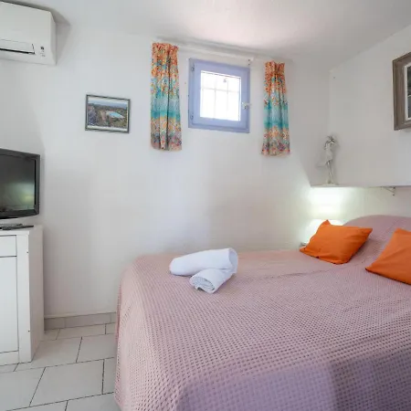Le Front De Mer-5 By Interhome Apartman *