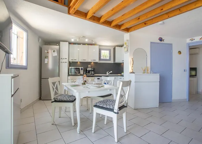 Le Front De Mer-5 By Interhome Daire Saint Aygulf